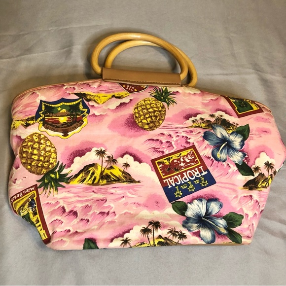 Relic Pink Tropical Print Purse With Faux Leather - Picture 4 of 9